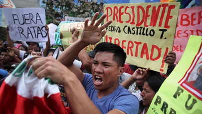 ​Armia Peru przejmuje kontrolę nad częścią infrastruktury, trwają protesty