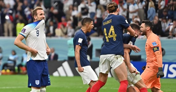 Psycholog futbolu Geir Jordet przeanalizował sytuację związaną z przestrzelonym przez Harry'ego Kane'a rzutem karnym w meczu Anglii z Francją. Pudło angielskiego napastnika w ćwierćfinałowym pojedynku z rywalami zza Kanału La Manche można wyjaśnić: Kane na 30 kluczowych sekund został otoczony przez francuskich piłkarzy i poddany presji ich obecności.