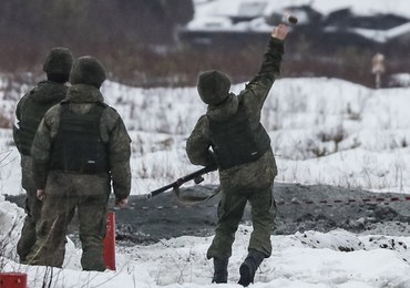 "Podnieś ręce, idź za dronem". Instrukcja dla Rosjan, jak się poddać