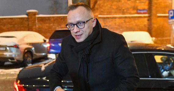 ​Zerowa stawka VAT na żywność może zostać przedłużona po pierwszej połowie 2023 roku - powiedział w Sejmie wiceminister finansów Artur Soboń. Według obecnych planów ma ona obowiązywać do połowy przyszłego roku.