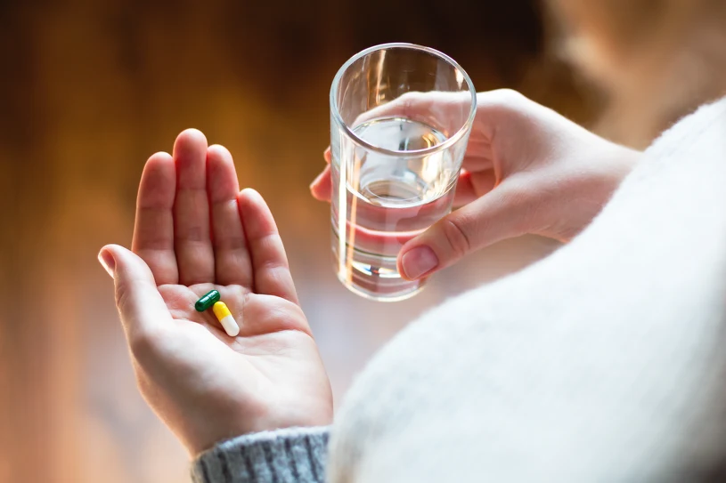 Magnesium, iron and vitamin C taken on an empty stomach can cause nausea and cramps