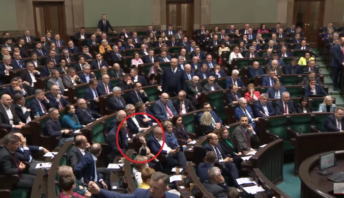 Sejm uznał Rosję za państwo sponsorujące terroryzm. Z poprawką o Smoleńsku