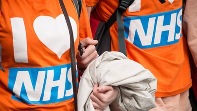 Protest 100 tys. pielęgniarek. Historyczny strajk w Wielkiej Brytanii 