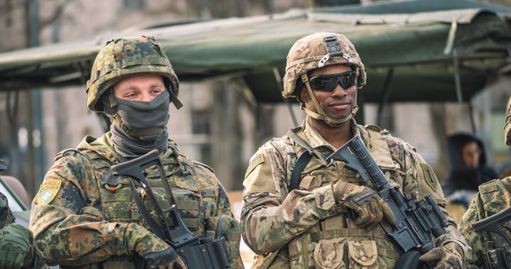 Od początku przyszłego roku Pentagon zwiększy dwukrotnie liczbę żołnierzy ukraińskich szkolonych w bazie w Grafenwoehr w Niemczech – informuje „New York Times”, powołując się na przedstawicieli amerykańskiej administracji.