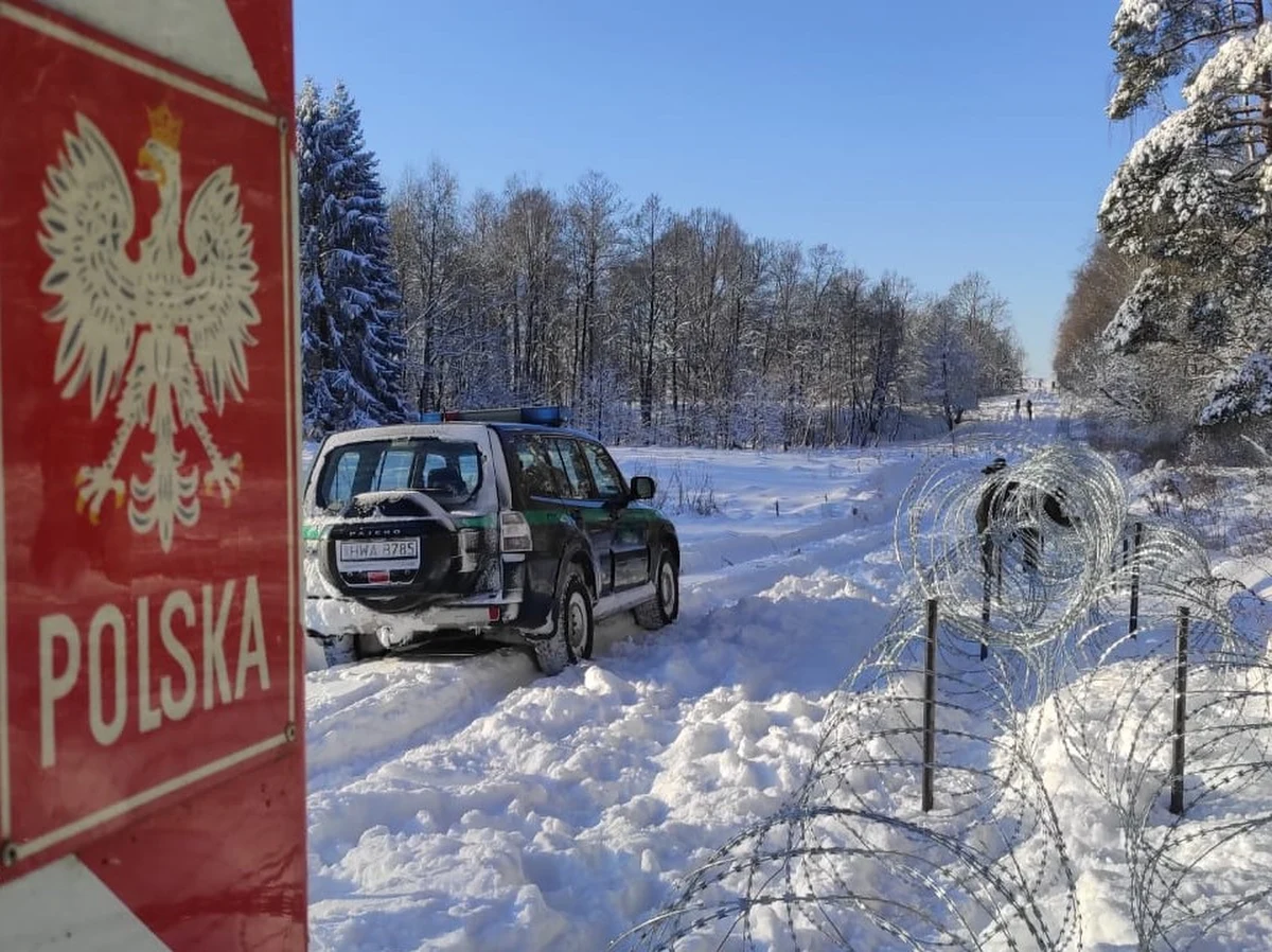 Już w pięciu miejscach trwa budowa zapory z drutu ostrzowego na granicy z Obwodem Kaliningradzkim. Saperzy pojawili się w okolicy Bań Mazurskich oraz Bezled. Od kilku tygodni prace trwają już w Dubeninkach i na wysokości Gołdapi i Górowa Iławeckiego.