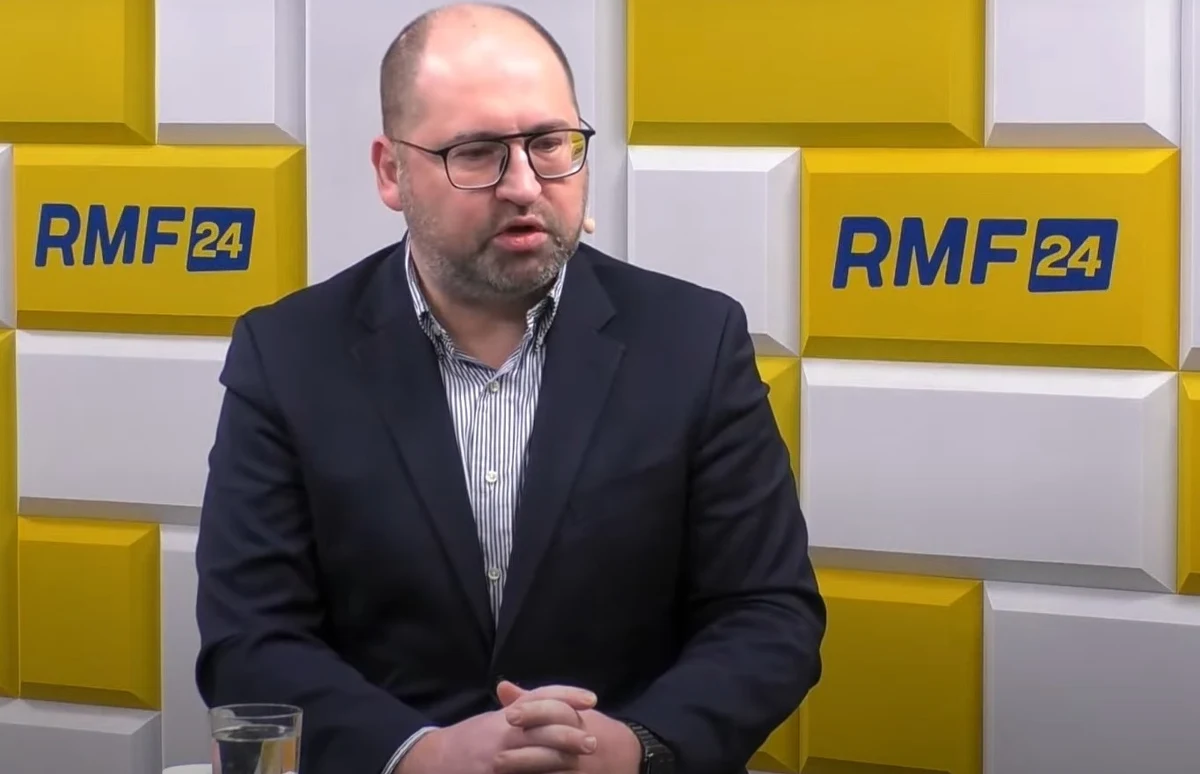 "Polacy mają prawo mieć dość szybko pełne informacje w tej sprawie, bo mówimy tutaj nie o jakimś komisariacie powiatowym" - tak o eksplozji w Komendzie Głównej Policji mówił Gość Krzysztofa Ziemca w RMF FM, Adam Bielan. Europoseł i lider Partii Republikańskiej komentował też m.in. sprawę polskiego KPO oraz zawetowanej ustawy Lex Czarnek 2.0.