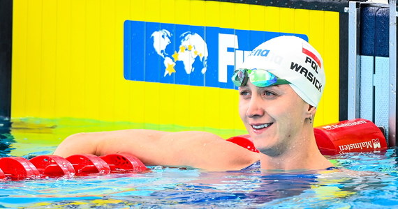 "Cieszę się z tego, co mam" - powiedziała Katarzyna Wasick po zdobyciu srebrnego medalu w wyścigu na 50 m stylem dowolnym mistrzostw świata w pływaniu na krótkim basenie w Melbourne. Szybsza od Polki była Australijka Emma McKeon.