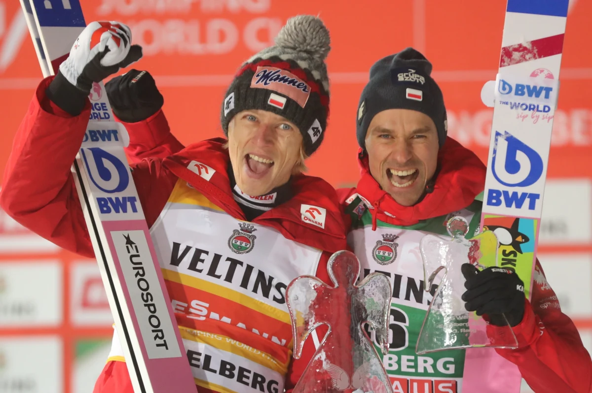 Słoweniec Anze Lanisek wygrał zawody pucharu świata w skokach narciarskich w Engelbergu. Polacy też mają powody do radości. Na drugim miejscu rywalizację zakończył Dawid Kubacki, a na trzecił Piotr Żyła.