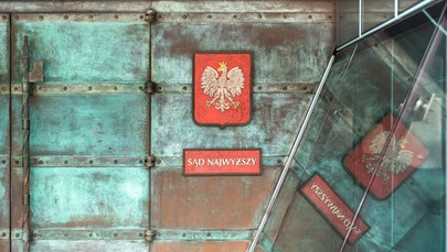 Sondaż: Czy Sejm powinien przyjąć wynegocjowaną z KE ustawę o SN?