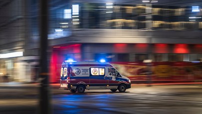 55-latek zamarzł na przystanku tramwajowym w Krakowie