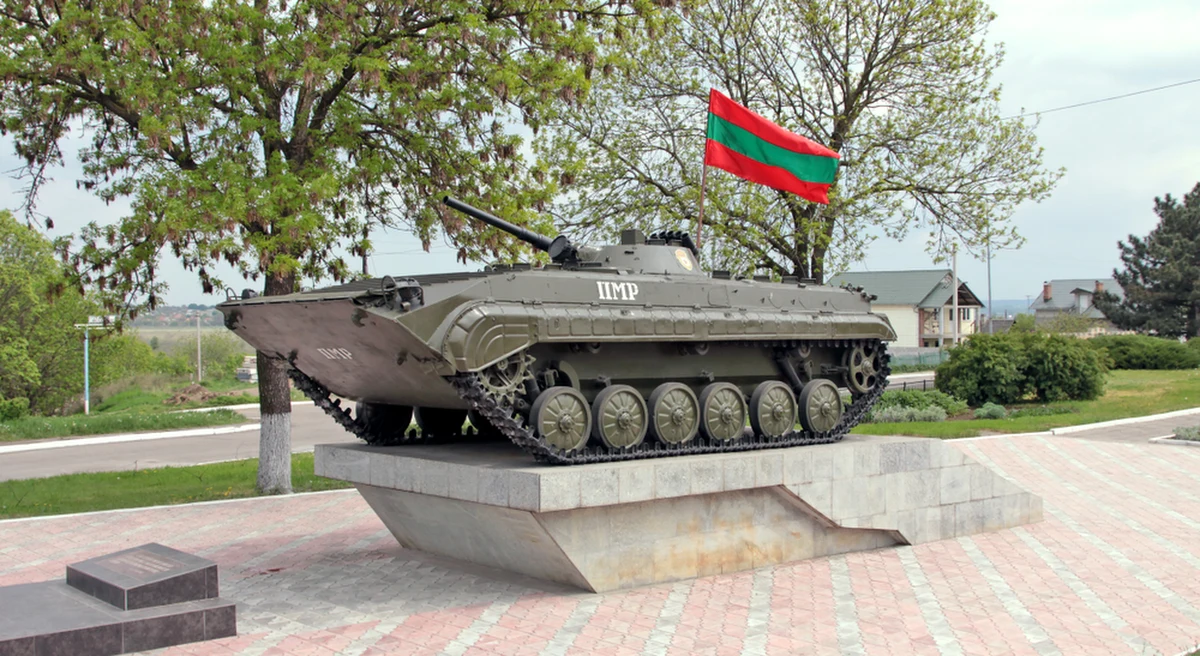 "Każda rosyjska ofensywa podjęta w kierunku południowo-zachodnim bądź zachodnim jest tak naprawdę ofensywą w kierunku Mołdawii" - mówił w rozmowie z Tomaszem Terlikowskim w Radiu RMF24 dr Piotr Oleksy, historyk z Uniwersytetu Adama Mickiewicza i analityk Instytutu Europy Środkowej. Czy zatem Mołdawia ma się czego bać?