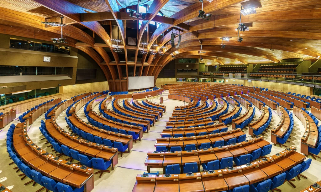 Sala obrad zgromadzenia parlamentarnego Rady Europy