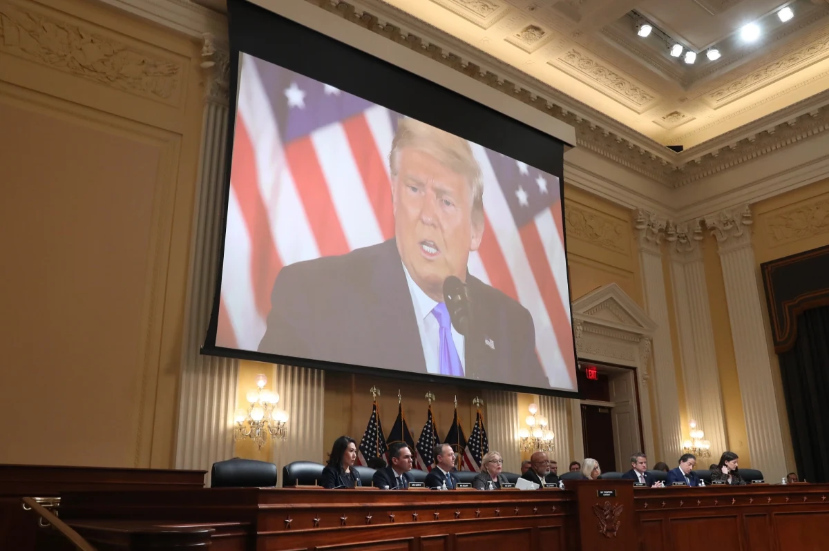 Komisja finansów Izby Reprezentantów zagłosowała za ujawnieniem dokumentów podatkowych Donalda Trumpa i jego firm z lat 2015-2020. Jest to finał wieloletnich starań o publikację skrywanych przez byłego prezydenta zeznań podatkowych.