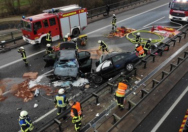80-latek jechał autostradą "pod prąd". W wypadku zginęli Polacy 