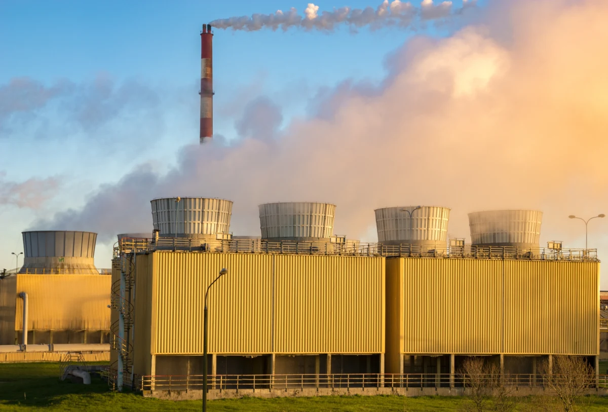 26 osób, w tym byli członkowie zarządu Grupy Azoty Zakłady Chemiczne Police S.A., stanie przed sądem. Prokuratura Regionalna w Szczecinie zarzuca im niekorzystne rozporządzenie mieniem i wyrządzenie szkody wielkich rozmiarów. Chodzi o ponad 87 milionów złotych.

