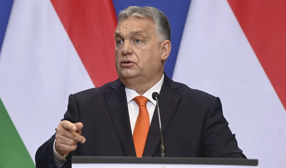 ​W naszym interesie nie jest rezygnacja ze wszystkich stosunków gospodarczych z Rosją - powiedział premier Węgier Viktor Orban w wywiadzie opublikowanym w prorządowym dzienniku "Magyar Nemzet". Polityk przekonywał, że w kwestii konfliktu ukraińsko-rosyjskiego Fidesz jest "prowęgierski".