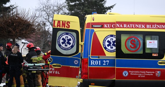 W Wigilię i Boże Narodzenie na drogach w całym kraju doszło do 62 wypadków drogowych, w których zginęły trzy osoby, a 81 zostało rannych. Tak wynika ze statystyk Komendy Głównej Policji. Ponad 380 osób kierowało po spożyciu alkoholu.