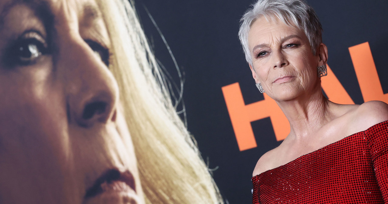 Wraz z październikową premierą filmu "Halloween. Finał" zakończyła się trwająca ponad 40 lat przygoda Jamie Lee Curtis z rolą Laurie Strode. Po raz pierwszy wcieliła się w nią w filmie Johna Carpentera "Halloween" z 1978 roku. Portal "Entertainment Weekly" opublikował właśnie nagranie zza kulis, w którym popularna aktorka żegna się z kultową rolą oraz z całą ekipą filmu "Halloween. Finał".