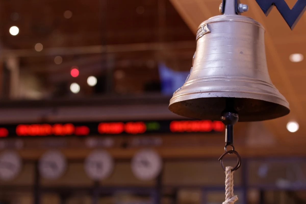 ​W związku ze spełnieniem wszystkich warunków formalnych nastąpiło zamknięcie transakcji zakupu przez GPW 65,03 proc. akcji Armenia Securities Exchange - poinformowała Giełda Papierów Wartościowych w Warszawie. Zapłacono pierwszą transzę w wysokości ok. 5,5 mln zł.