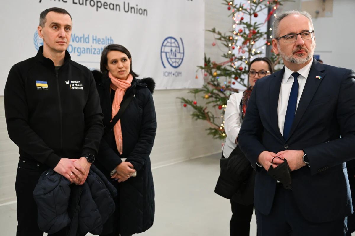 "Ten hub, ale również cały system transportu, jest przygotowany na ewentualne zwiększenie liczby napływających pacjentów z Ukrainy" - powiedział w środę w Medevac Hub Jasionka (woj. podkarpackie) minister zdrowia Adam Niedzielski.