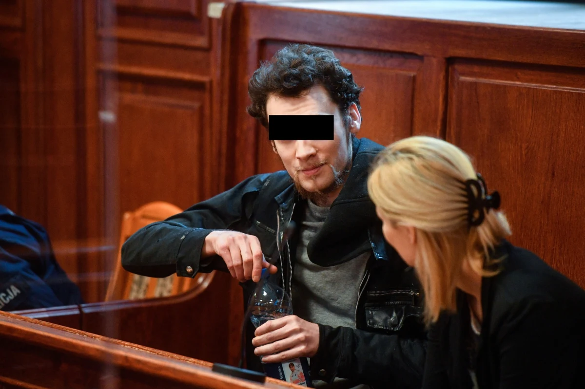 Przed Sądem Okręgowym w Warszawie ruszył proces Karla P. oskarżonego o makabryczne zabójstwo matki. Oskarżony miał udusić ją poduszką, a następnie poćwiartować jej zwłoki i wrzucić do Wisły.