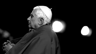 Benedykt XVI nie żyje. Momenty pontyfikatu, które wzbudzały duże emocje