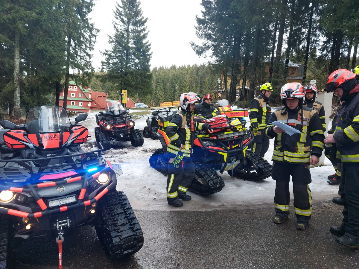 W czeskich Karkonoszach poszukiwana jest kobieta i 3-letnie dziecko. Ich zaginięcie zgłoszono 27 grudnia. Wynajęty pokój w pensjonacie Pec pod Sneżką był zamknięty, a przed budynkiem został samochód.