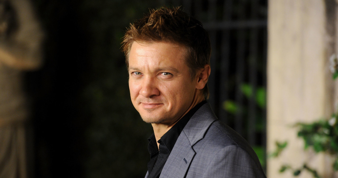 Jeremy Renner miał wypadek. Aktor, znany z filmu "The Hurt Locker - W pułapce wojny" oraz roli Hawkeye'a w adaptacjach komiksów Marvela, jest w stanie krytycznym, ale stabilnym.