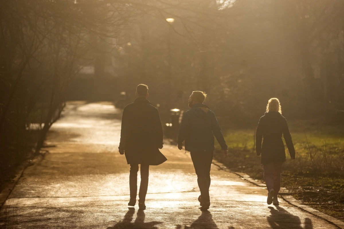 W pierwszy dzień 2023 roku pobiliśmy w Polsce pogodowy rekord. Między innymi w Warszawie termometry pokazały 18,9 st. C. "Jest to niespotykana sytuacja w naszym klimacie" – wskazuje Instytut Meteorologii i Gospodarki Wodnej.  