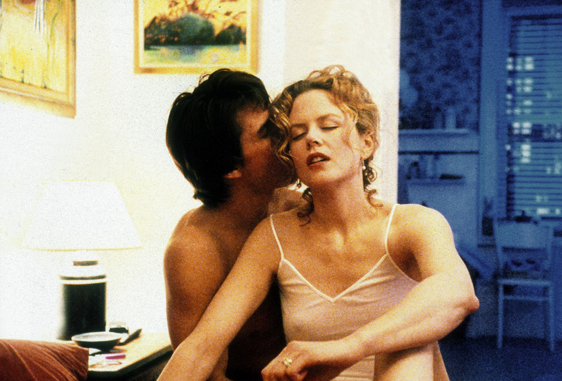 Stanley Kubrick to reżyser, którego filmy zapisały się na kartach historii kina i dziś uważane są za największe klasyki. Twórca zasłynął także z kontrowersyjnych warunków pracy. Jego zasady obowiązywały aktorów, którzy pracowali na jego planie, bez względu na to, jak bardzo byli znani. Według raportu "SlashFilm", zarówno Tom Cruise, jak i Nicole Kidman byli narażeni na to podczas pracy nad filmem "Oczy szeroko zamknięte".