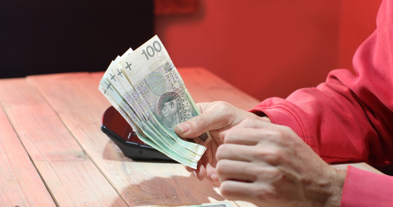 Tyle zarabia się w Polsce. GUS ujawnił nowe dane o wypłatach Polaków
