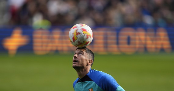 RCD Espanyol złożył oficjalny donos na FC Barcelonę po zremisowanych 1:1 sobotnich derbach, rozegranych w ramach 15. kolejki hiszpańskiej ekstraklasy piłkarskiej. Za powód podano "nieuprawniony" występ Roberta Lewandowskiego w barwach "Dumy Katalonii".