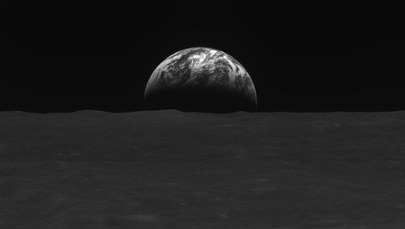 Koreańskie zdjęcie Ziemi znad Księżyca