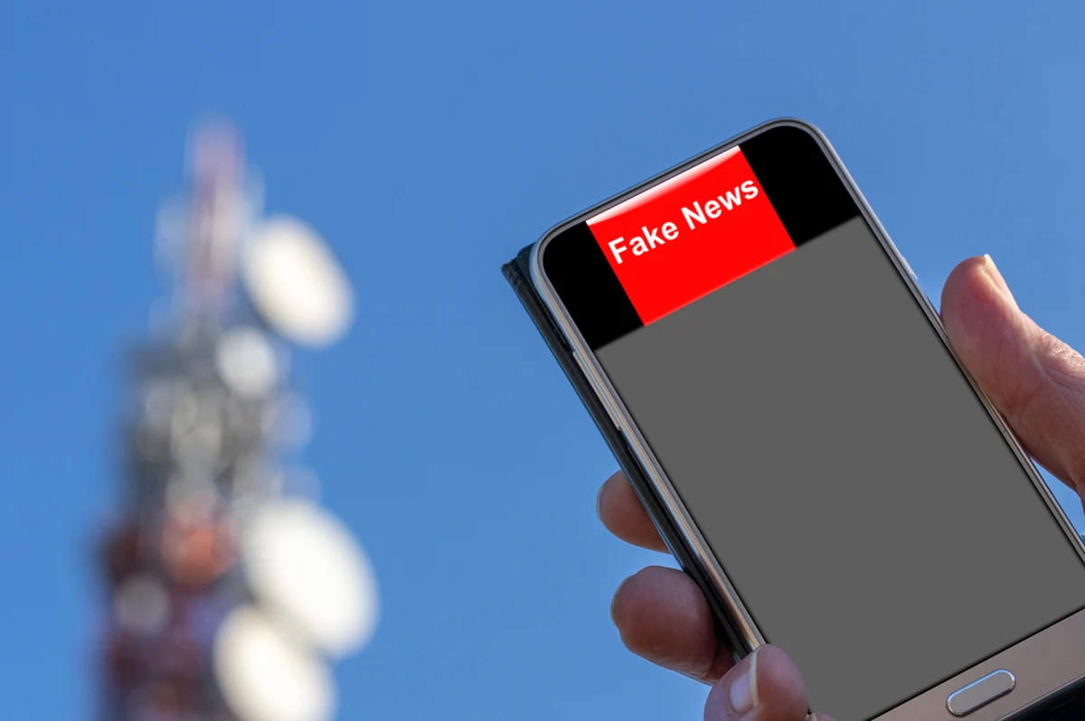 "Alert Dezinformacyjny. Kolportowane są kłamstwa o rzekomych telefonach z GUS, których celem ma być przygotowanie akcji dokwaterowywania Polakom uchodźców z Ukrainy" - napisał na Twitterze Pełnomocnik Rządu ds. Bezpieczeństwa Przestrzeni Informacyjnej Rzeczypospolitej Polskiej Stanisław Żaryn. Głos w tej sprawie zabrał również Główny Urząd Statystyczny.