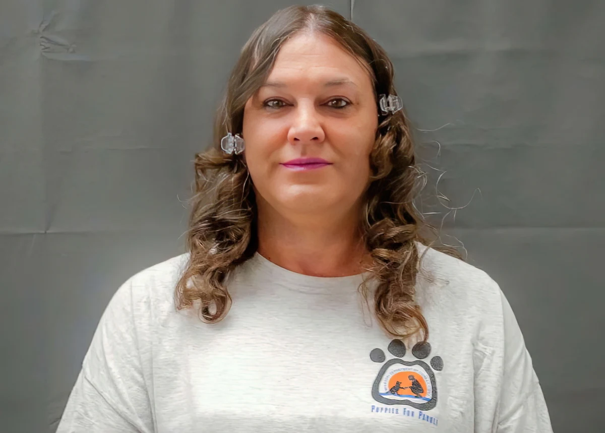 We wtorek w nocy w stanie Missouri przeprowadzono pierwszą w USA egzekucję osoby otwarcie transseksualnej. Amber McLaughlin została skazana na śmierć za zgwałcenie i zamordowanie swojej byłej dziewczyny.