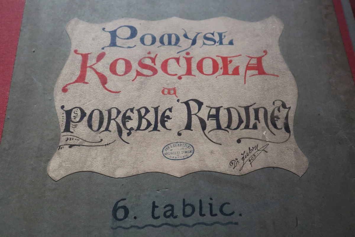 Kolekcja "Cracoviana" ze zbiorów Biblioteki Politechniki Krakowskiej zostanie wkrótce publicznie udostępniona - poinformowała uczelnia. W zbiorze 1400 książek są cenne pozycje dotyczące dziejów Krakowa, polityki miasta oraz życia codziennego i zwyczajów mieszkańców w XIX i na początku XX w.