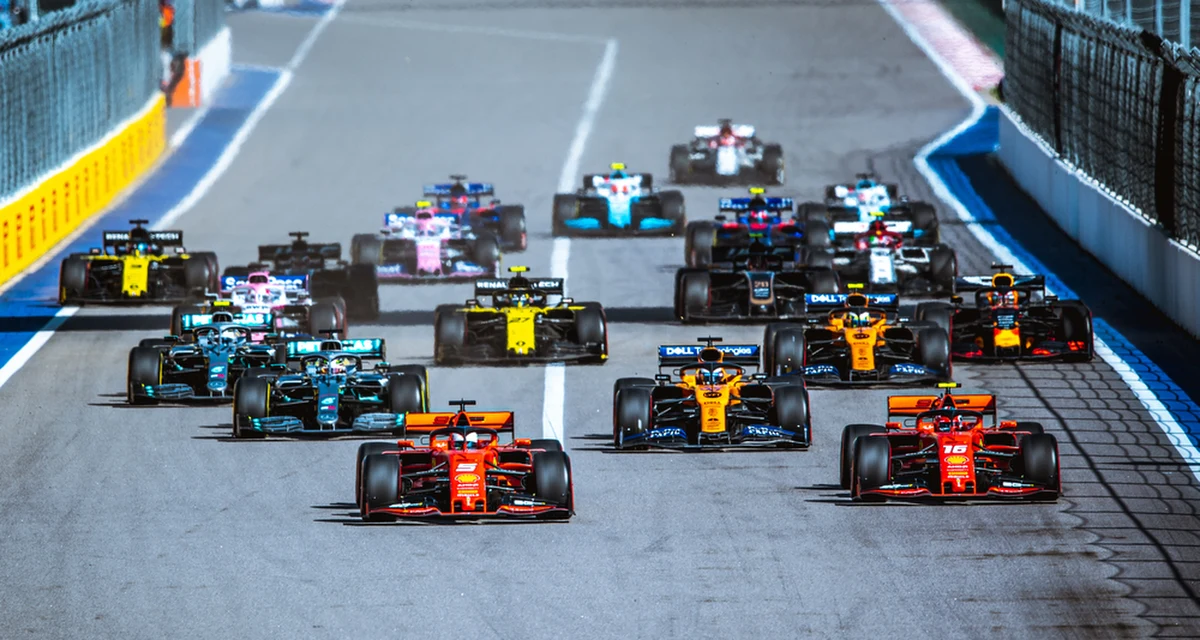 Firma Andretti Global i koncern General Motors poinformowały w czwartek o rozpoczęciu starań dotyczących założenia nowego, 11. zespołu Formuły 1 pod nazwą Andretti Cadillac. Na razie nie wiadomo, kiedy nowy team mógłby dołączyć do cyklu F1.