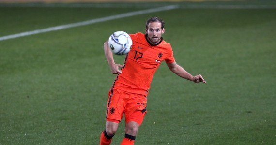 Holenderski piłkarz Daley Blind, który niedawno rozwiązał kontrakt z Ajaksem, został zawodnikiem Bayernu Monachium - potwierdził oficjalnie niemiecki klub.