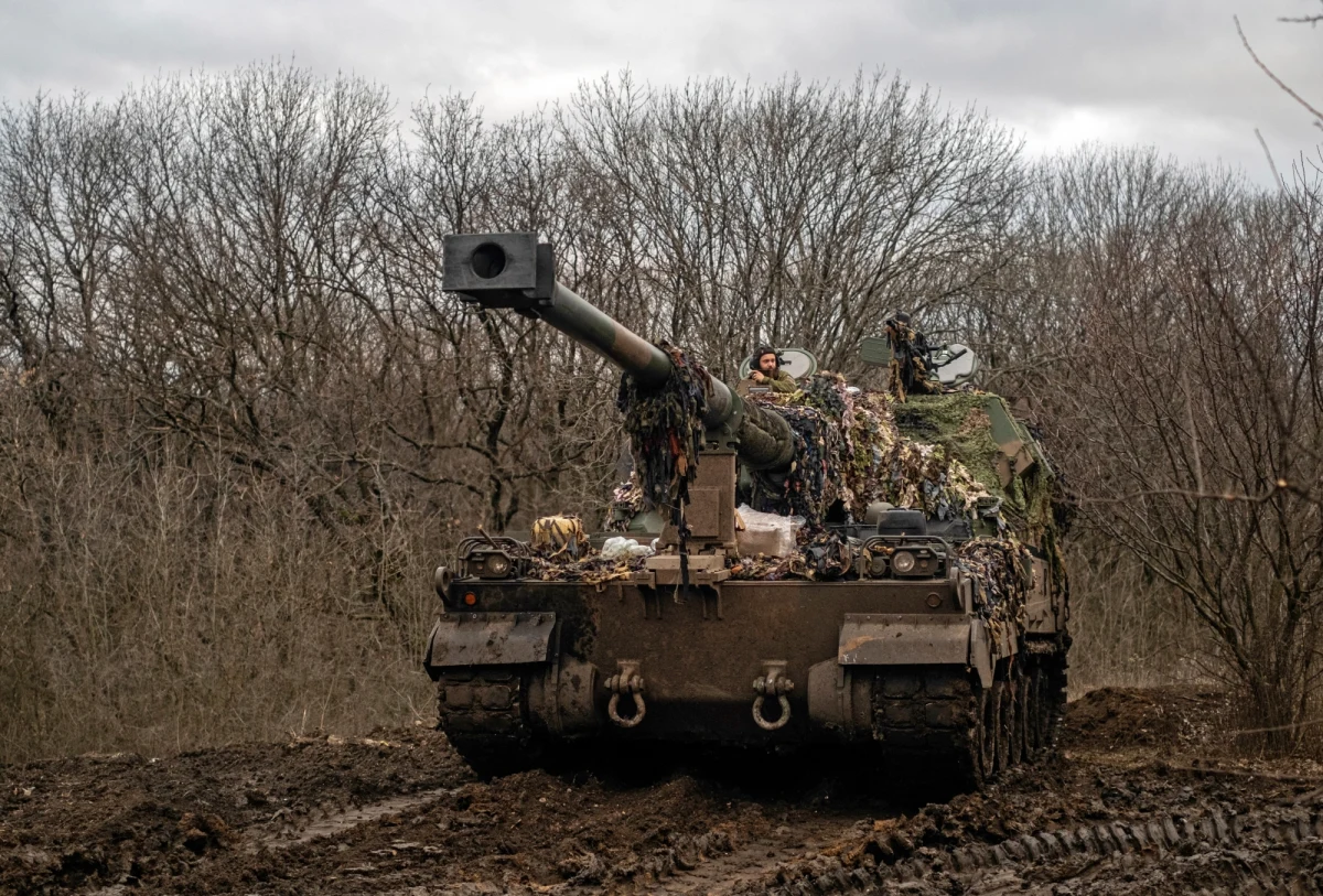 Wołodymyr Zełenski - komentując rosyjską propozycję rozejmu podczas prawosławnych świąt Bożego Narodzenia - powiedział, że jest ona manewrem w próbie zatrzymania natarcia sił ukraińskich w Donbasie. Dodał, że aby zakończyć wojnę, trzeba przerwać agresję.