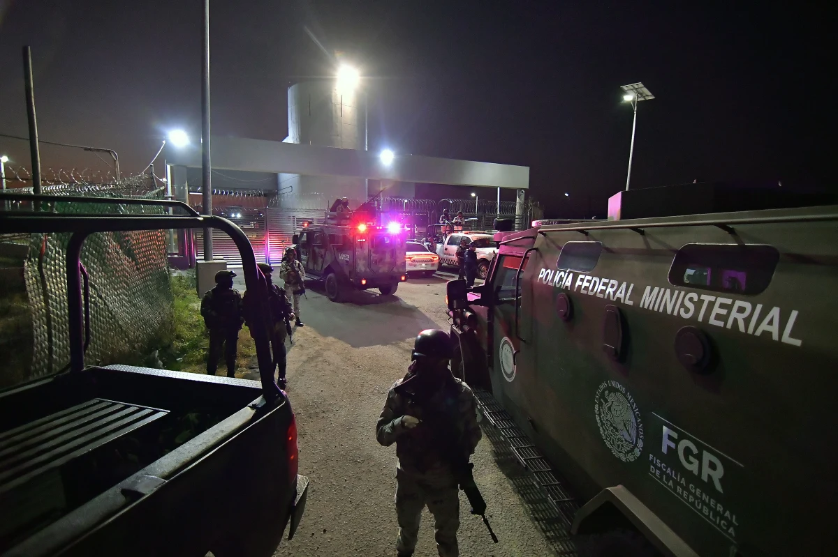 Syn słynnego barona narkotykowego, Joaquina „El Chapo” Guzmana (którego historia została przedstawiona m.in. w produkcji Netflixa „Narcos: Meksyk”) został schwytany przez meksykańskie siły bezpieczeństwa. Po wielkiej akcji służb w stanie w stanie Sinaloa, na zachodzie kraju, wybuchły zamieszki, w których zginęło trzech policjantów.