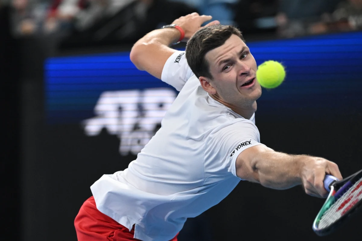 Polska przegrywa z USA 0:3 i straciła szansę na awans do finału tenisowego turnieju drużyn mieszanych United Cup w Australii. Decydujący punkt dla Amerykanów zdobył Taylor Fritz, który pokonał Huberta Hurkacza 7:6 (7-5), 7:6 (7-5).