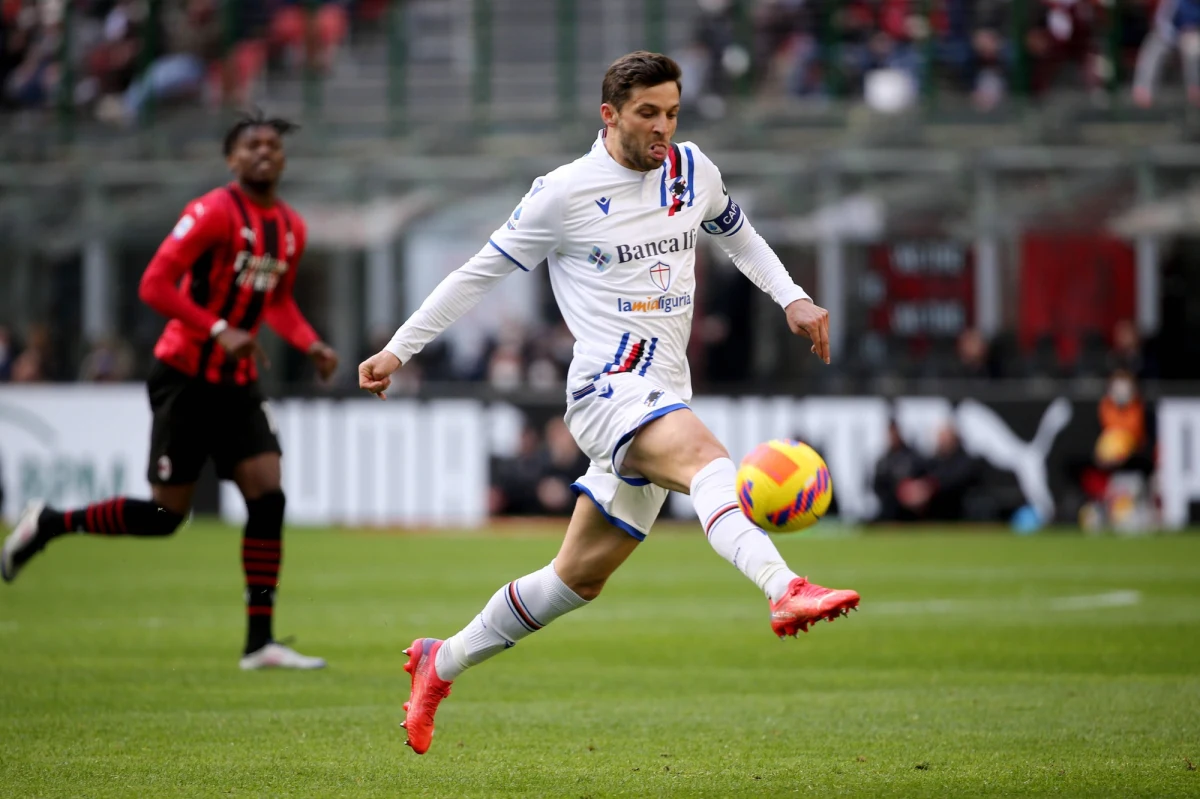 Obrońca reprezentacji Polski Bartosz Bereszyński zmienił klub. Został wypożyczony z Sampdorii Genua do SSC Napoli. Klub z Neapolu zapewnił sobie prawo pierwokupu naszego zawodnika. Bereszyński będzie więc klubowym kolegą Piotra Zielińskiego, ale czeka go trudna walka o miejsce w składzie Napoli.