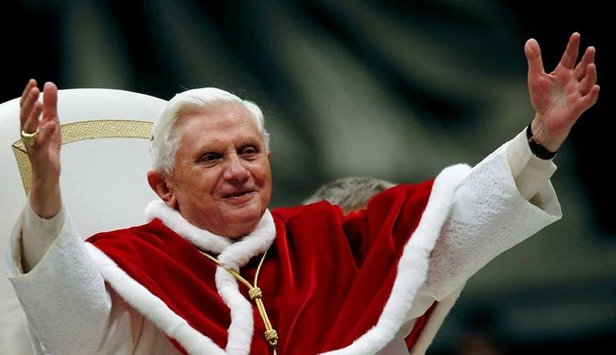"Santo subito". Niemiecki kardynał studzi oczekiwania wiernych
