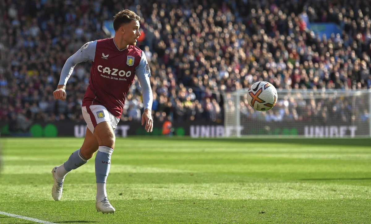 Aston Villa, w barwach której wystąpili Jan Bednarek i Matty Cash, przegrała u siebie z czwartoligowym Stevenage 1:2 w 3. rundzie piłkarskiego Pucharu Anglii. Pewny awans uzyskał Manchester City, który pokonał przed własną publicznością Chelsea Londyn 4:0.