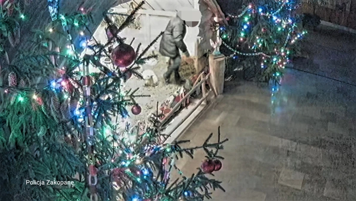Złodziej - recydywista okradł bożonarodzeniową szopkę w sanktuarium na zakopiańskiej Olczy. W pościg za przestępcą ruszył ksiądz i policjant po służbie. Okazało się, że 34-latek z woj. pomorskiego ma na koncie jeszcze inne przestępstwa. Usłyszał pięć zarzutów i na wniosek prokuratury sąd aresztował go na trzy miesiące. 