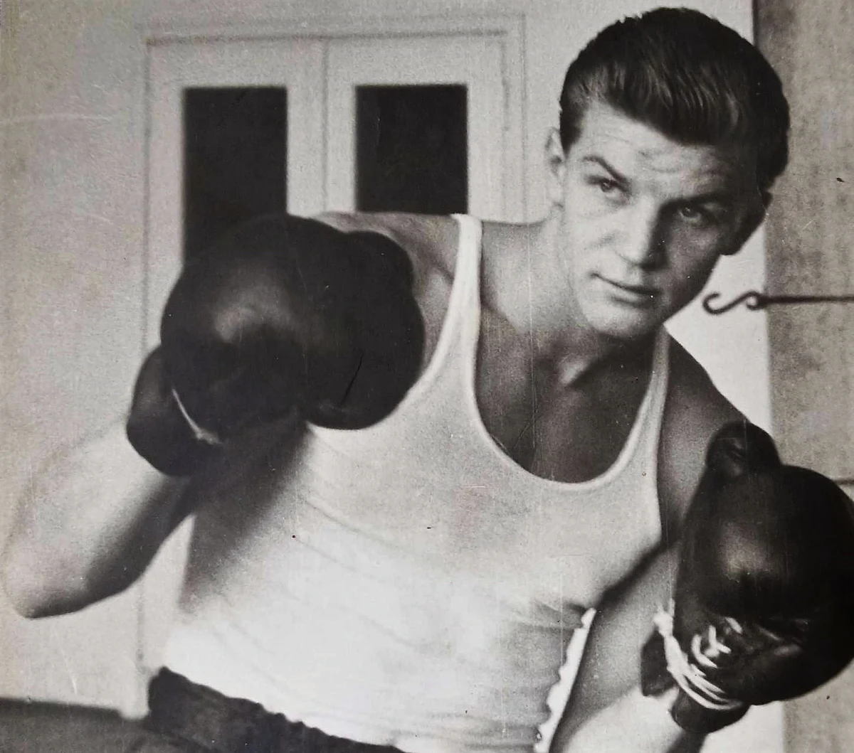 W wieku 83 lat lat zmarł medalista mistrzostw kraju w boksie Władysław Kaim. W szczytu pięściarskiej kariery, którą związał z Krakowem, stał się bardzo popularny w mieście - kibice wybierając się na jego walki mówili, że idą na Kaima.