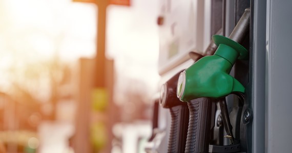 Po nowym roku nie było drastycznego skoku cen na stacjach benzynowych. Widać jednak, że za tankowanie płacimy coraz więcej.