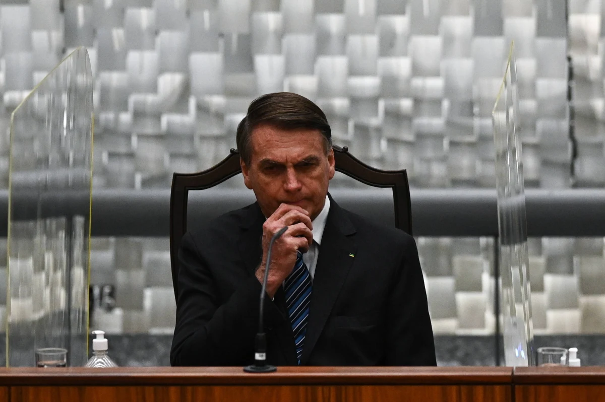 Były prezydent Brazylii Jair Bolsonaro trafił do szpitala w Orlando na Florydzie z powodu bólu brzucha - podała brazylijska gazeta "O Globo". Według źródeł agencji Reutera nie ma powodu do obaw o jego stan zdrowia.