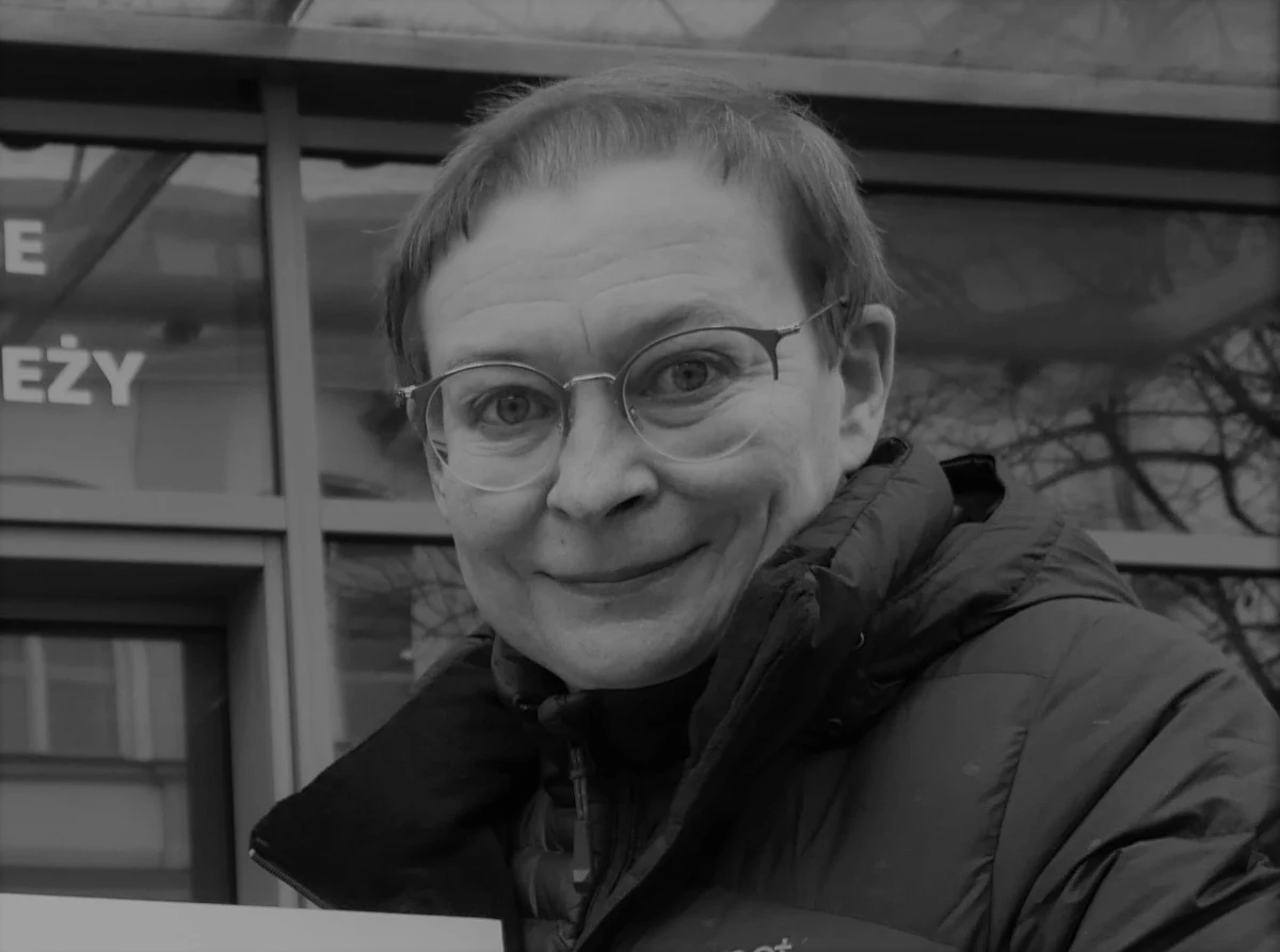 Wojewódzki Specjalistyczny Szpital Dziecięcy im. św. Ludwika w Krakowie poinformował, że zmarła lek. Elżbieta Pasyk, która przez ponad 30 lat pełniła funkcje kierownicze w oddziałach psychiatrii dziecięcej. "Prawdziwie oddana swoim pacjentom" - mówią o niej rodzice i współpracownicy. 