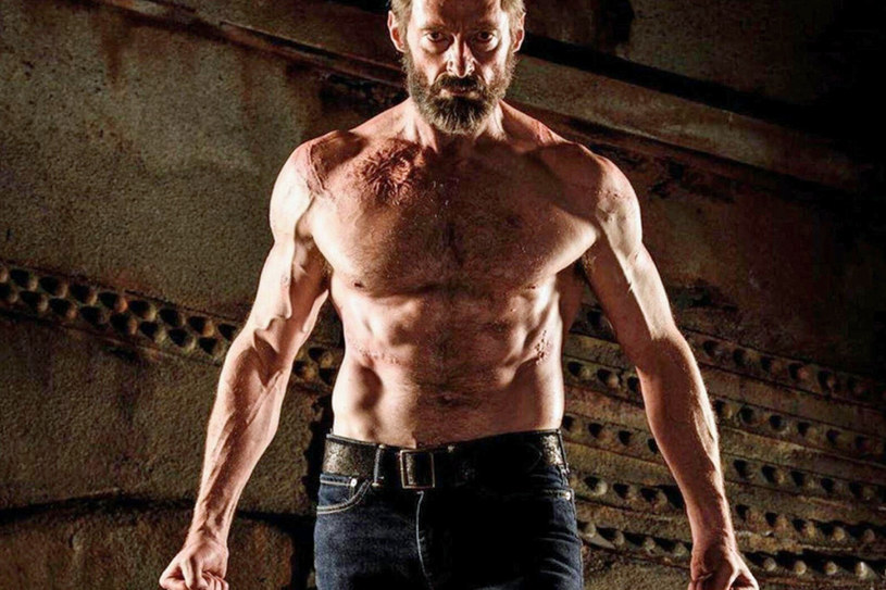 Wolverine to jedna z najsłynniejszych postaci, w jakie w swojej karierze wcielił się Hugh Jackman. Komiksowy superbohater, oprócz kąśliwego humoru, charakteryzuje się też pokaźną muskulaturą. Przez lata widzowie zastanawiali się, czy przygotowując się do roli Wolverine'a gwiazdor przyjmował sterydy. Aktor w końcu odniósł się do tych spekulacji. I zapewnił, że jest "czysty".